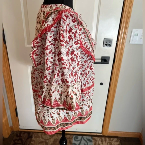 New women’s Calypso St Barth cotton quilt milkmaid boho flowy ruffle top. Large - Picture 3 of 16